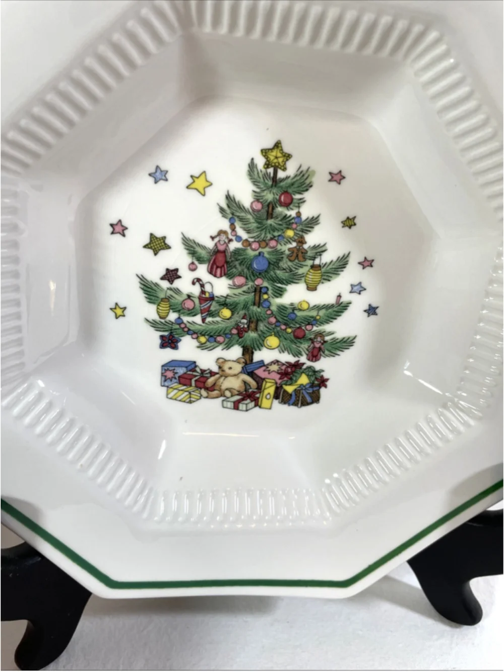 Nikko Japan Christmastime Octagonal Rim Soup Plates Set of 4 Bowls in Box